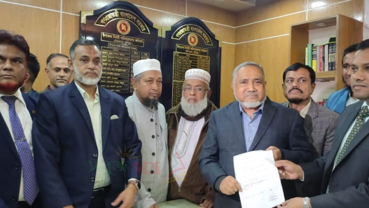 এই নির্বাচনে বিএনপি একা হয়ে পড়েছে- ডা. তাহের