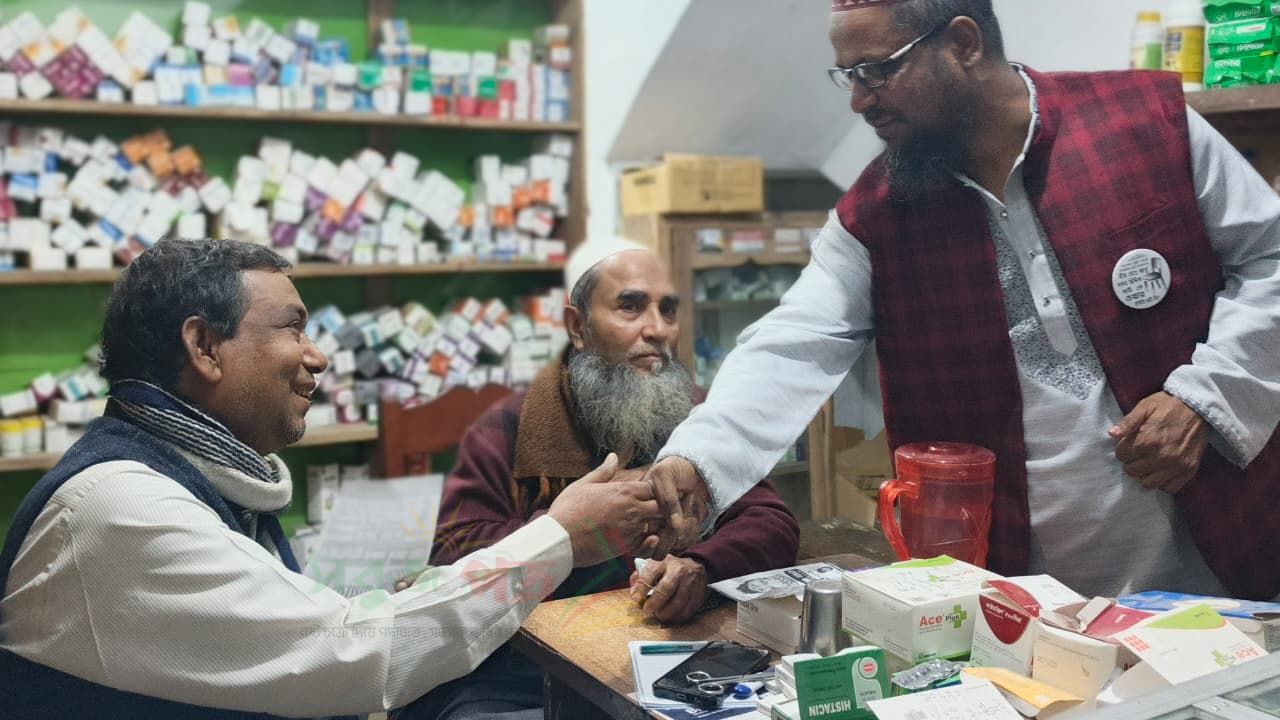 লাকসামে চেয়ার মার্কার পক্ষে ব্যাপক গণসংযোগ, মাঠে আবু বকর সিদ্দিক