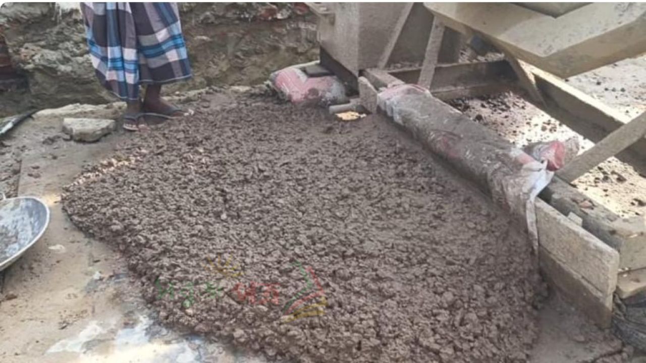 নাঙ্গলকোটে ড্রেন নির্মাণে অনিয়ম ও দুর্নীতির অভিযোগ 