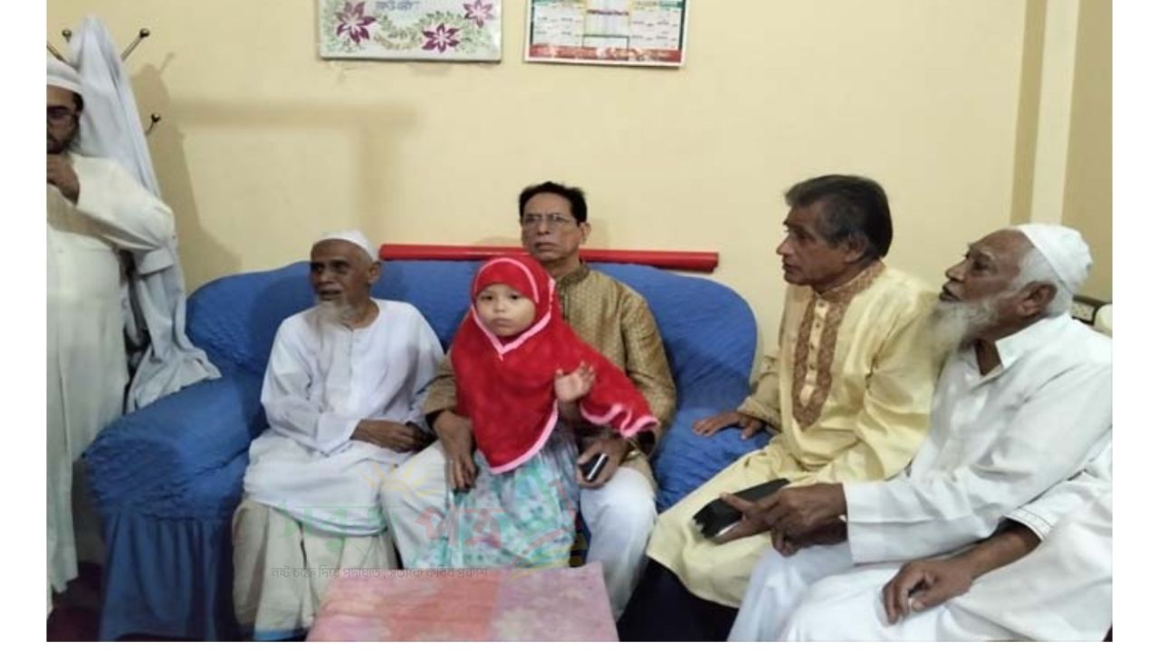 সৌদিতে নিহত মুফতী নাসরুল্লাহর স্বজনদের সান্ত্বনা জানাতে গেলেন সাবেক এমপি গফুর ভূঁইয়া 